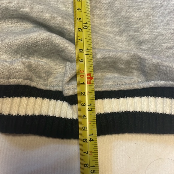 Dog sweatshirt - Picture 2 of 6